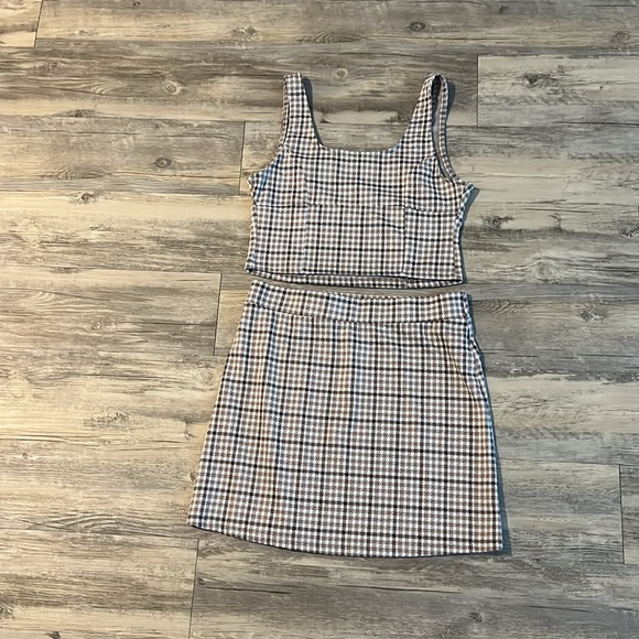 Pink Rose Neutral Houndstooth Top and skirt set, NWT (Size: Large) - Picture 6 of 6